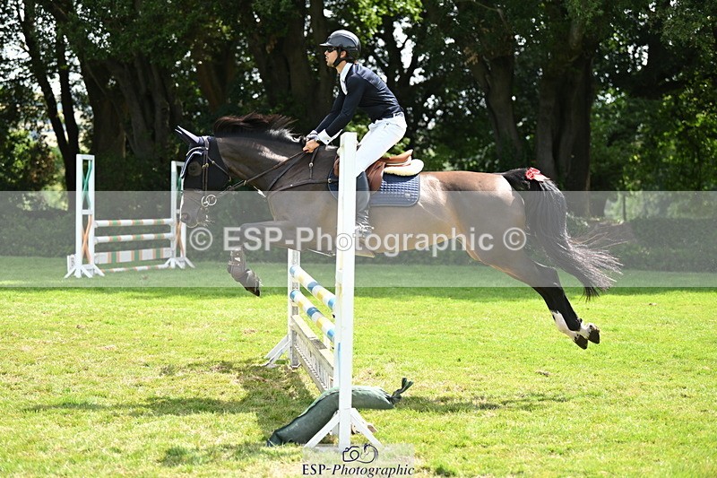250704A-110751-07160 - Cls 25 Snr British Novice and 90cm