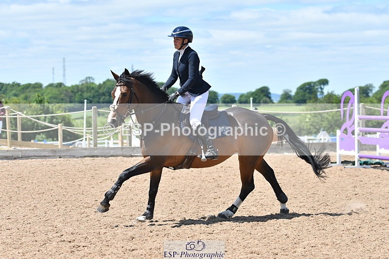 240609A-130923-05523 - Cls 18 Snr Newcomers and 1.10m Open