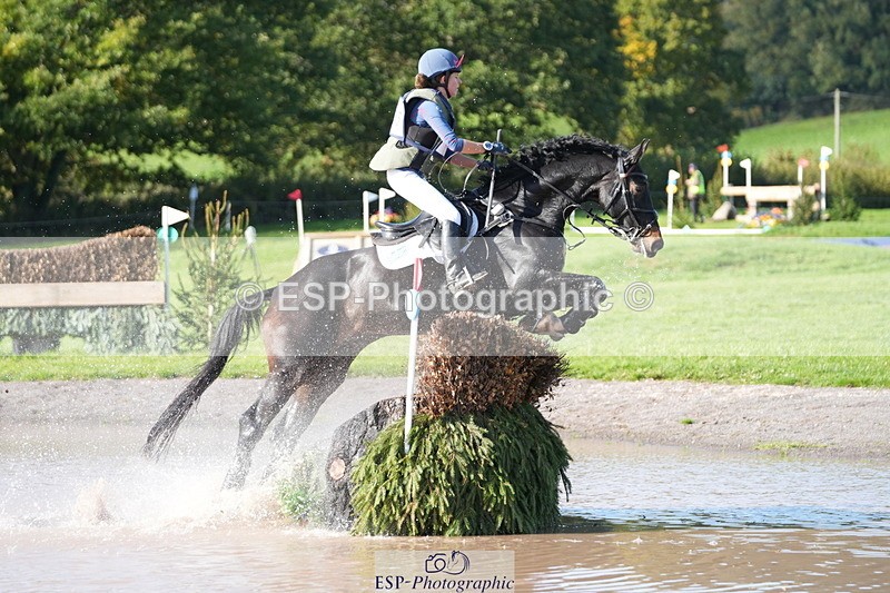 251024A-125629-10877 - B-145-Sarah.Yeaman