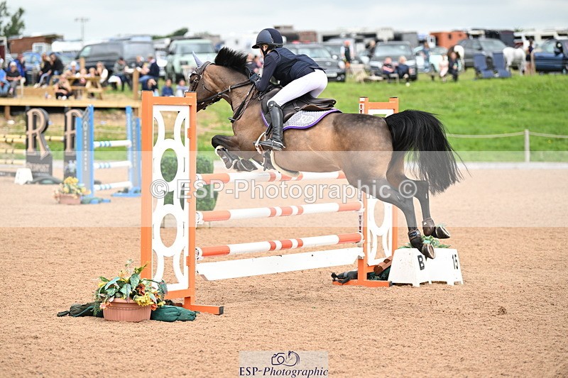 240630A-131205-13597 - Cls 25 HOYS 138cm Qualifier