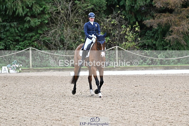 251022A-143430-00322 - B-104-Millie.Juleff