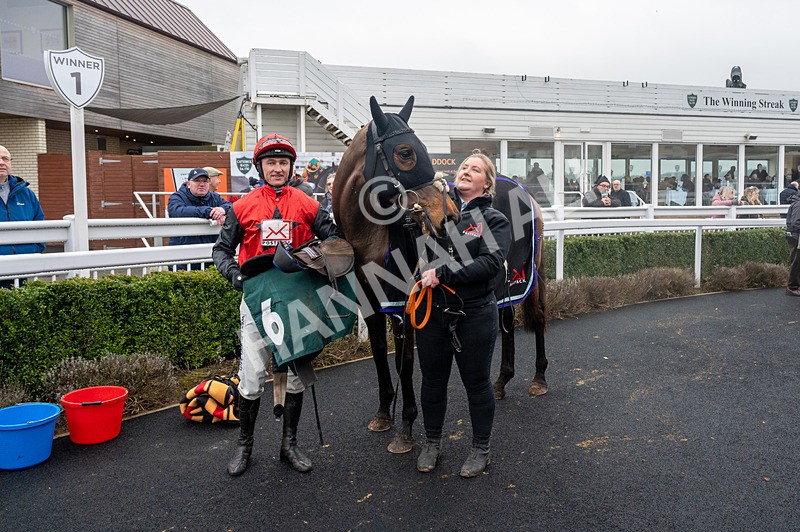 310125-Race 4-We Got Your Back-3758 - Race 4