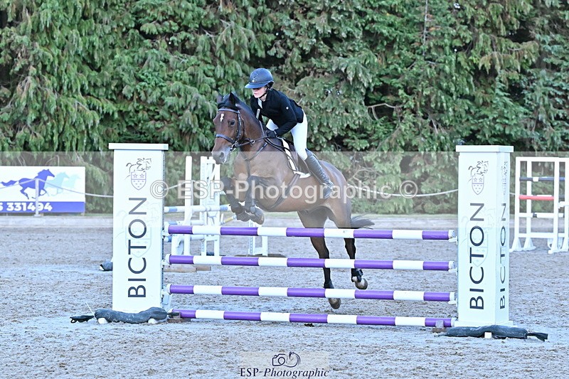 250829A-195501-03849 - Cls 12 1.05m Amateur Quali and Open