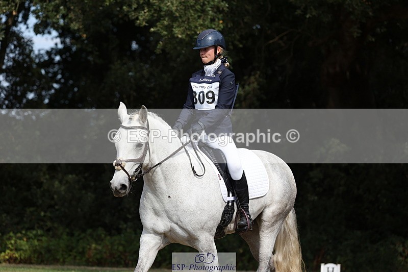 250823A-151639-33066 - PC80 Ride Off