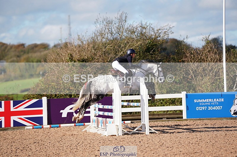 241027A-111718-02402 - SUN Cls 5 Pony Discovery and 90cm Open