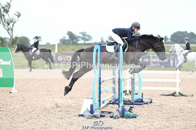 250807-110626-00461 - 90cm Round 1