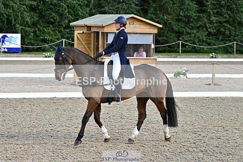 241023-151702-00507 - 109-Amber.Williams-THE.EMERALD.LILY