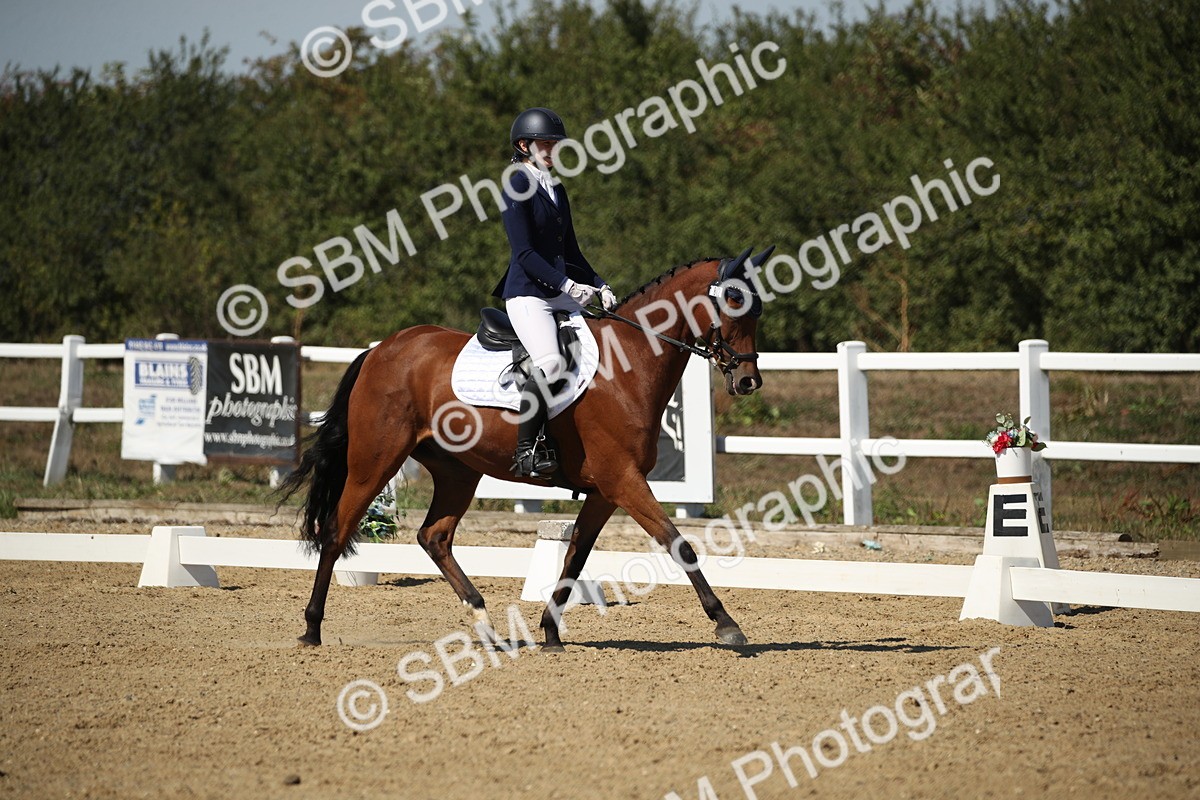 SBM_005766 - Class 11 - Novice 5 - 13.19-14.22