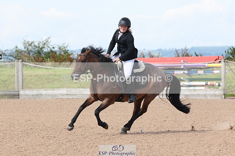 240714A-100106-01695 - Cls 3 A&B Pony BN & 80cm Open