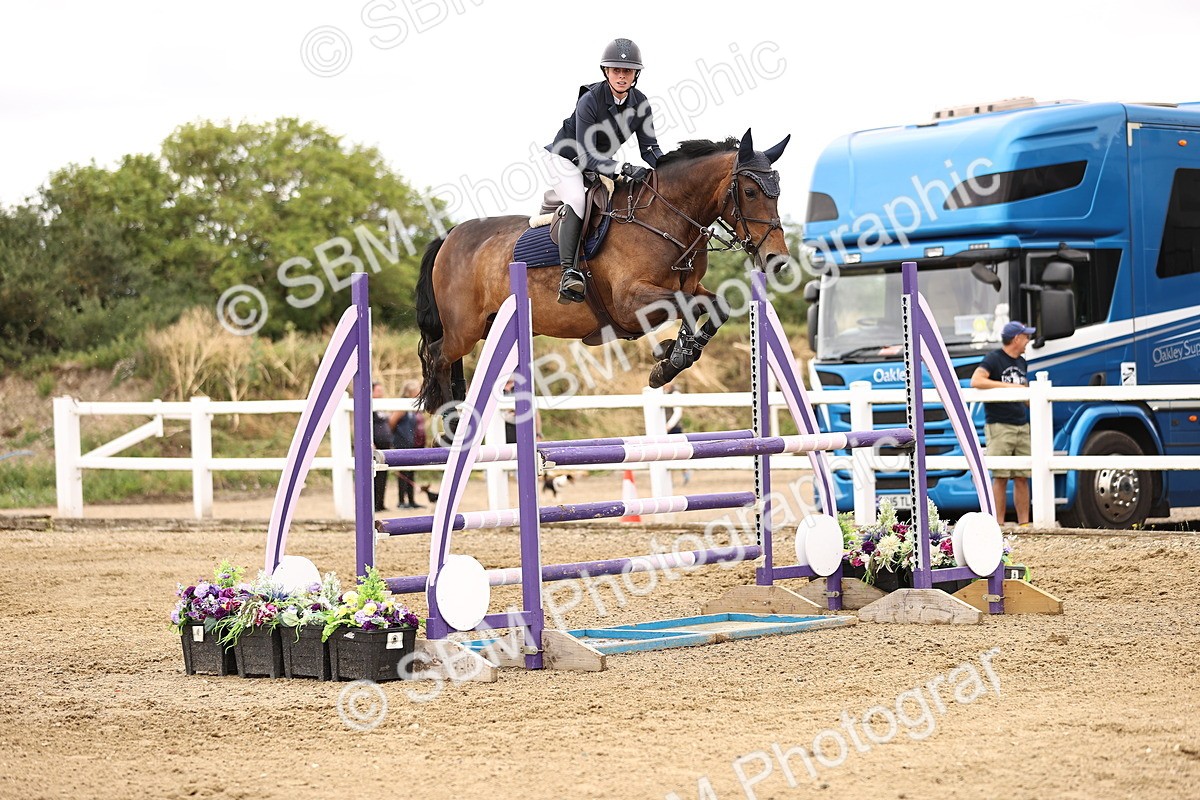 SBM_003121 - Class 21 - Senior Newcomers - 1.10m