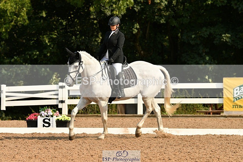 250817-095100-07611 - 179-Kate.WilliamsGhyllwood.April.Moment