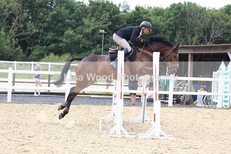 3E7A4952 - Class 4: Senior British Novice/90cm open