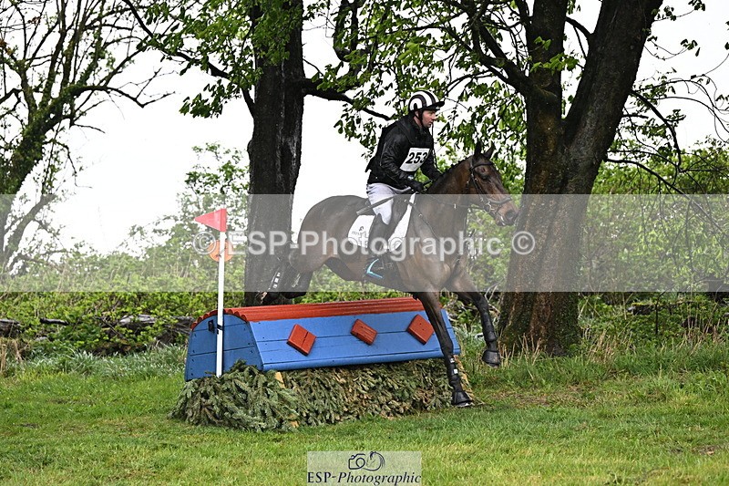 250418-133315-04240 - 253-Rupert.Batting-PICKAPOCKETORTWO