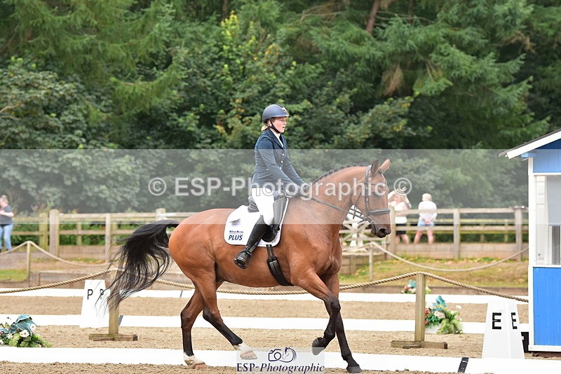 250719A-102830-03688 - 135-Abigail.Sparkes-Taylors.park.forever.more