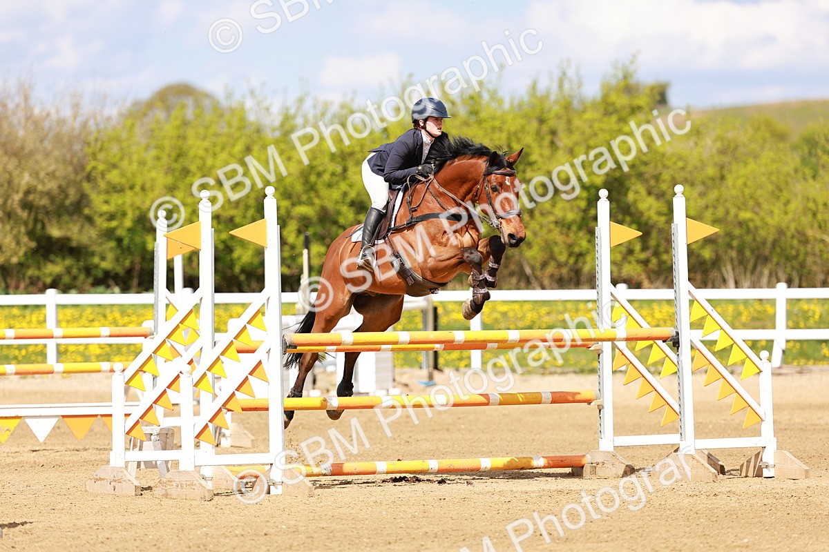 SBM_001829 - Class 4 - Senior Newcomers - 1.10m