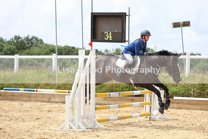 3E7A3814 - Class 9: 80cm Senior