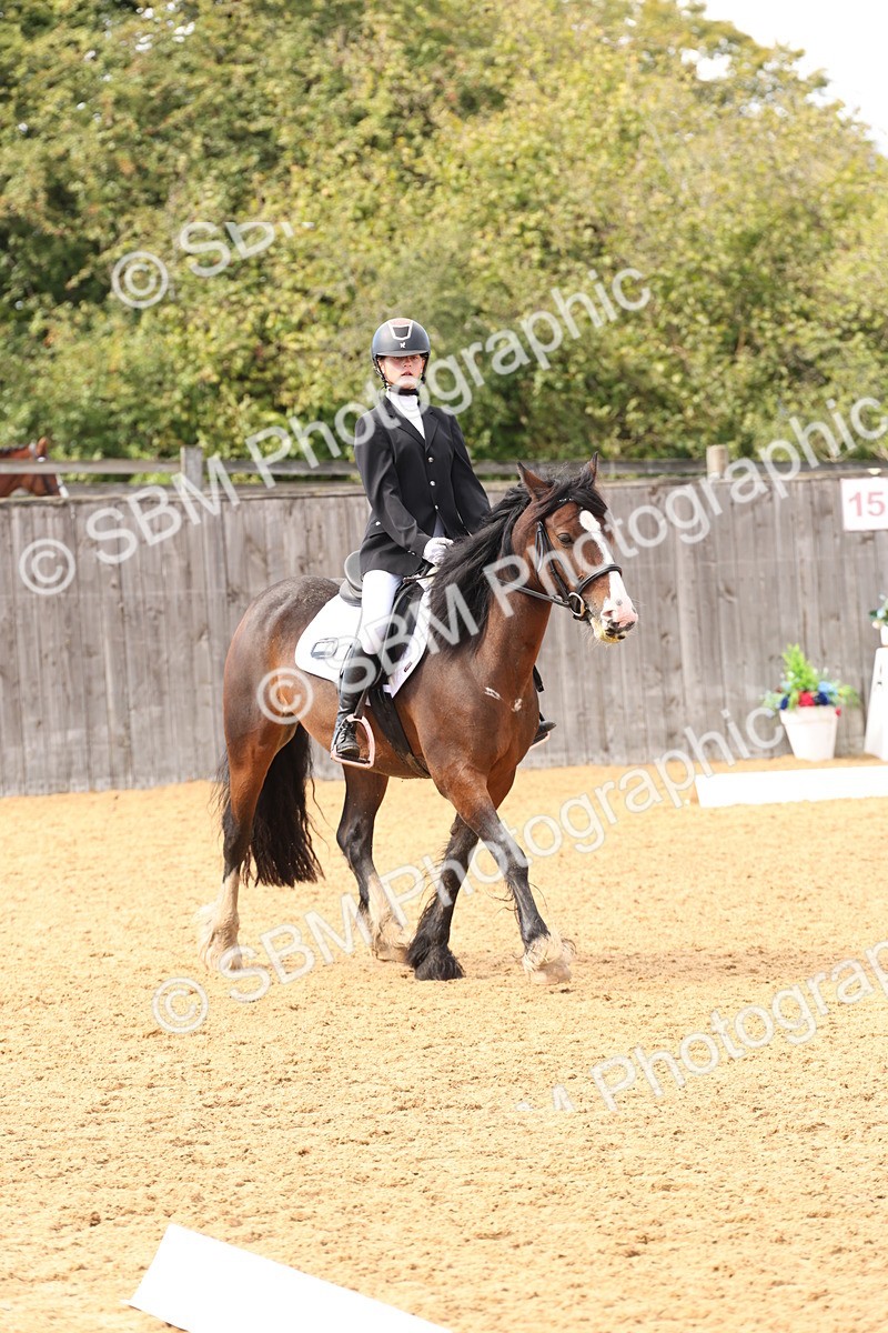 SBM_44196 - D6 - Small Tour Championship Intro 4