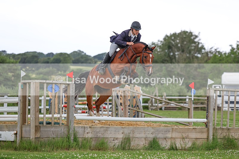 3E7A3968 - Class 6: Hawkins Motors Senior 1.00m Derby