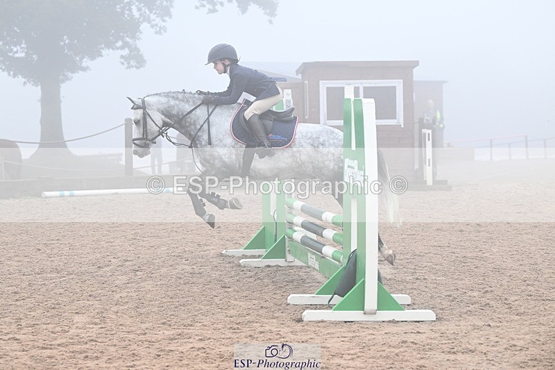 240907A-091602-00069 - Cls 1 Pony Intro 70cm