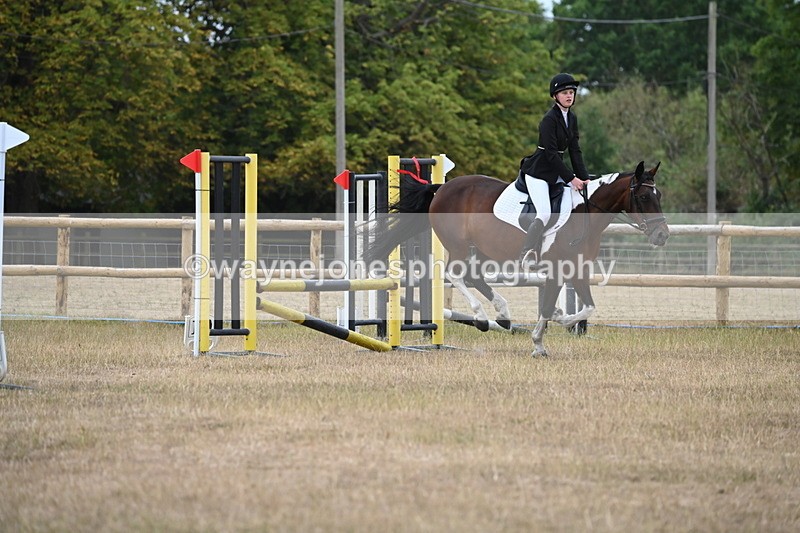 WJ6_0689 - Class 14 Intermediate Jumping 75cm