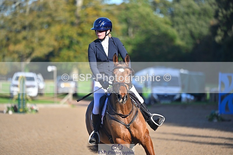 241027-103108-16374 - 328-Zara.Head-FOURFIELDS.LOVEHEART