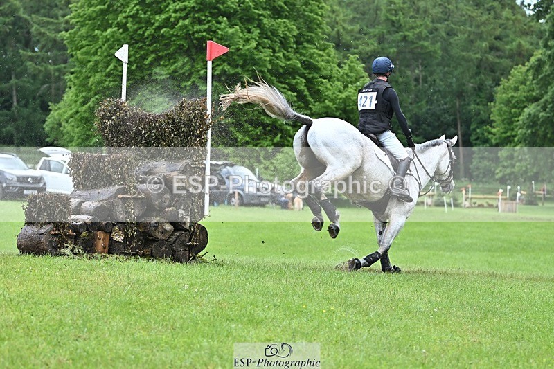 240526-132645-22872 - 421-ASK_FOR_MANCHIER-Tom_Jackson