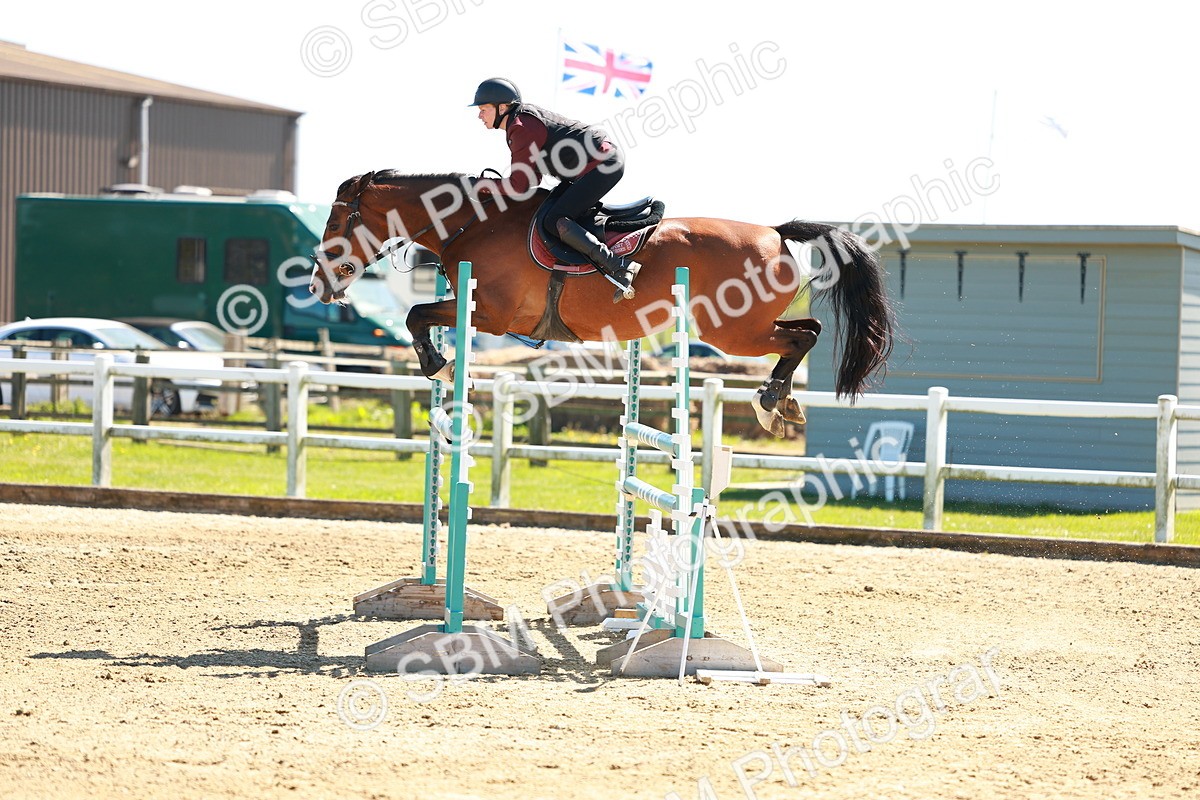 SBM_001598 - Class 5 - Senior Foxhunter - 1.20m