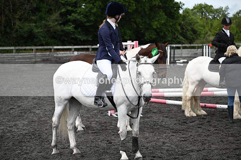 WJ6_0295 - Class 13 Novice 60cm