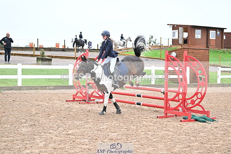 240908A-104423-03097 - Cls 18 A&B Pony Brit Nov & 80 Opern