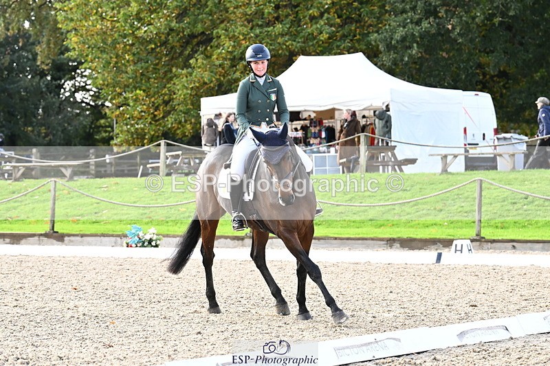 251023A-141821-05490 - B-150-Susie.Berry