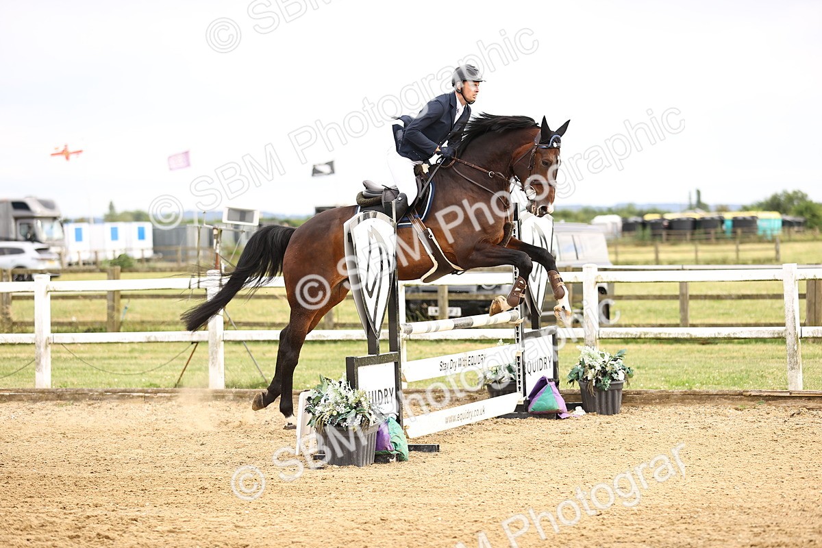SBM_004910 - Class 24 - Arit Senior British Novice - 90cm