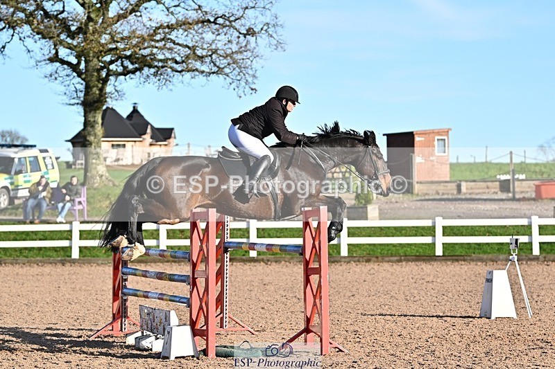 241120X-134344-00588 - Cls 05A&B Snr Fox & 120 Open