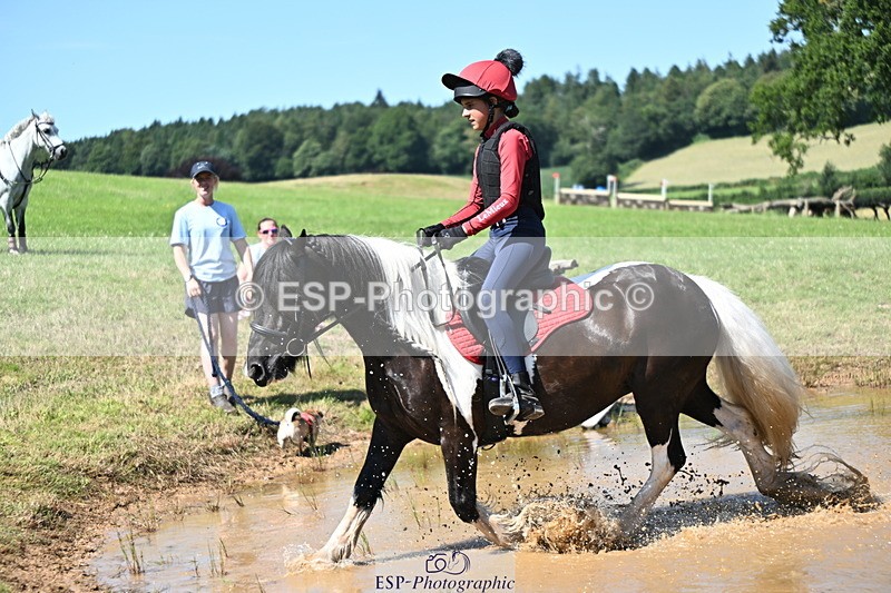 240729B-150323-03091 - Abbie's Group XC