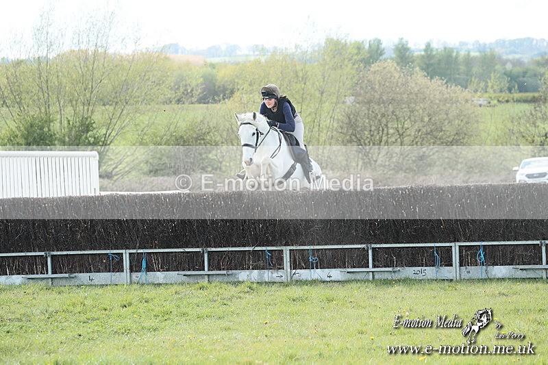 PtP 210425  1327 - Paxford Races Easter Monday 21/04/25