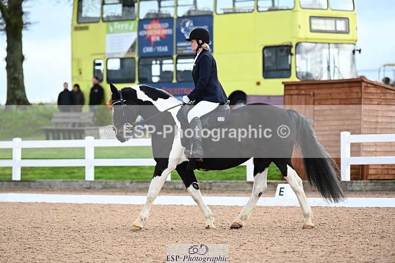 240323A-093701-01244 - DR Intro B