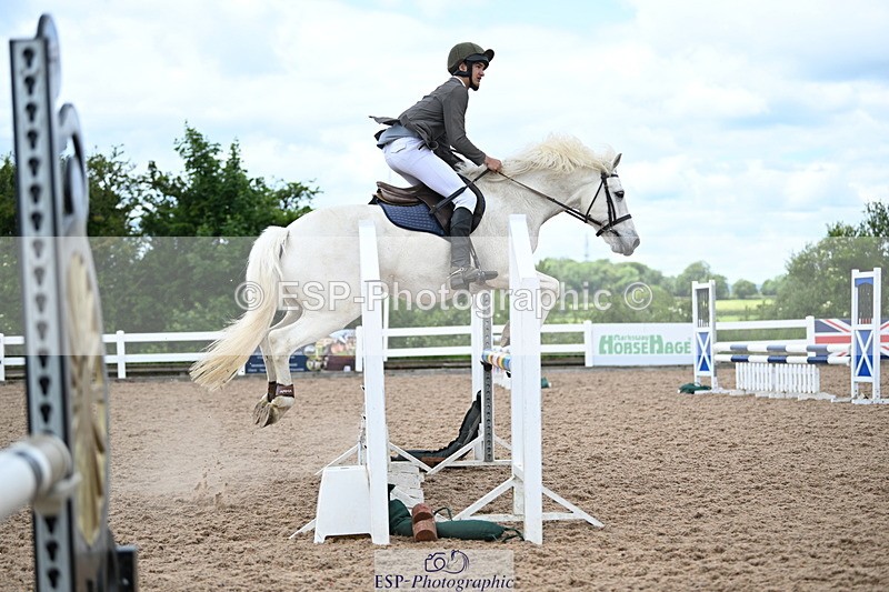 240608A-133758-01178 - Cls 10 Pony Discovery and 90cm Open
