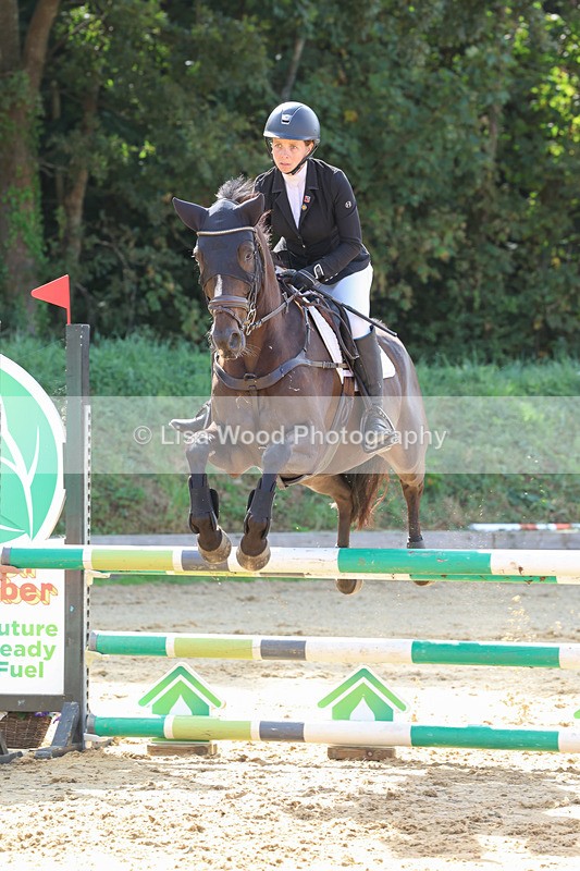 3E7A0670 - Class 4: Senior British Novice/90cm open