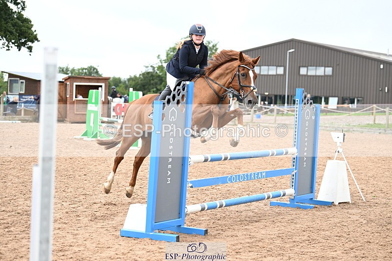 240908A-131240-03947 - Cls 15 U21 Intro 90cm-1.00m  Team Comp
