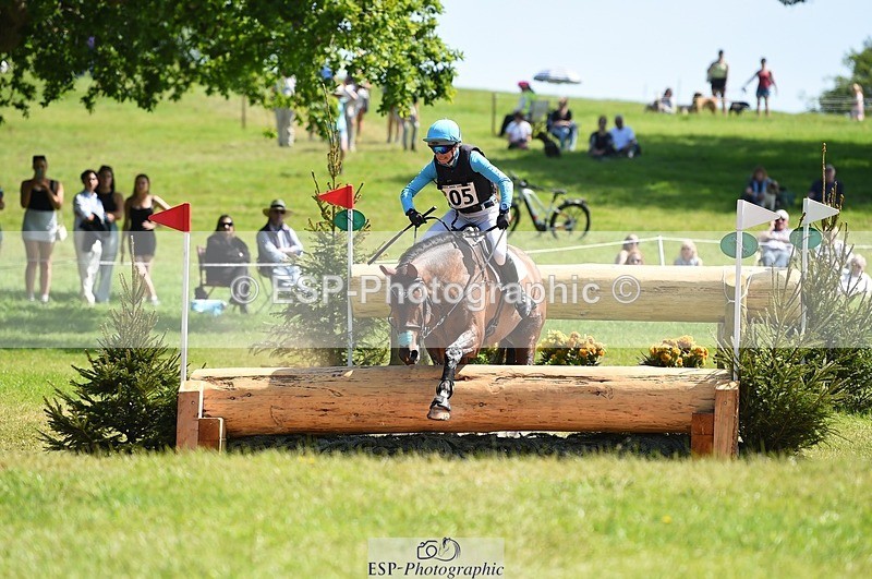 230527-111848-09136 - 305-BARRINGTON_57-Izzy_Taylor-XC