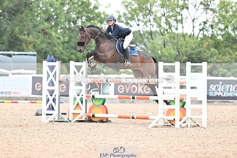 250917-135117-00729 - Cls 5 Foxhunter and 1.20m Open