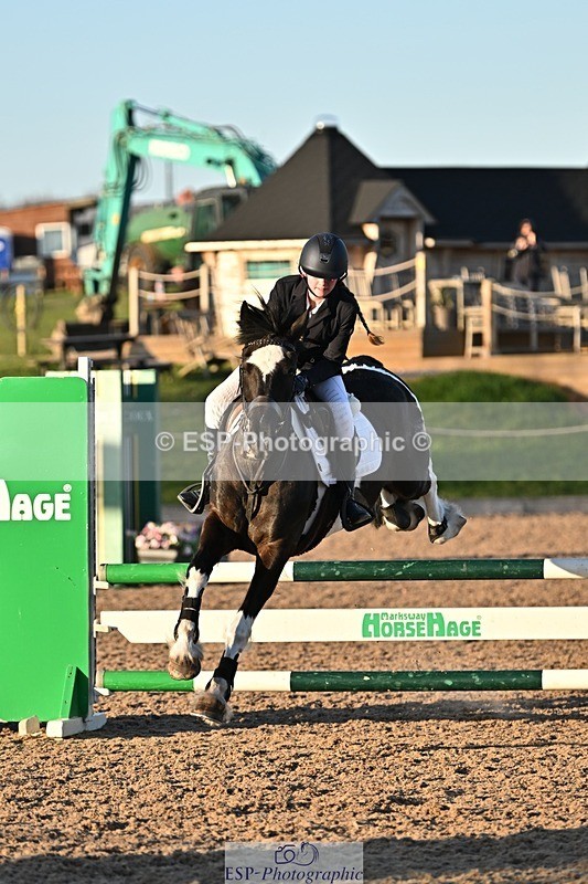 250401-184416-00772 - 80cm Classes