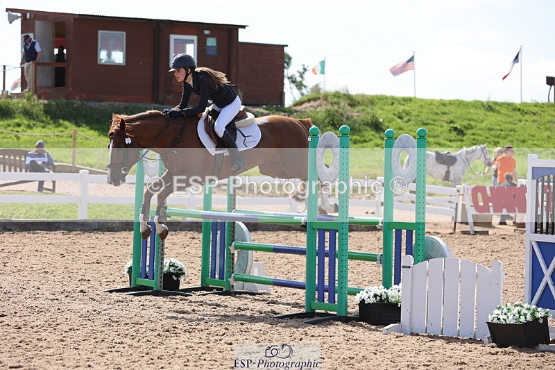 240629A-095900-03905 - Cls 17 Discovery and 90cm Open