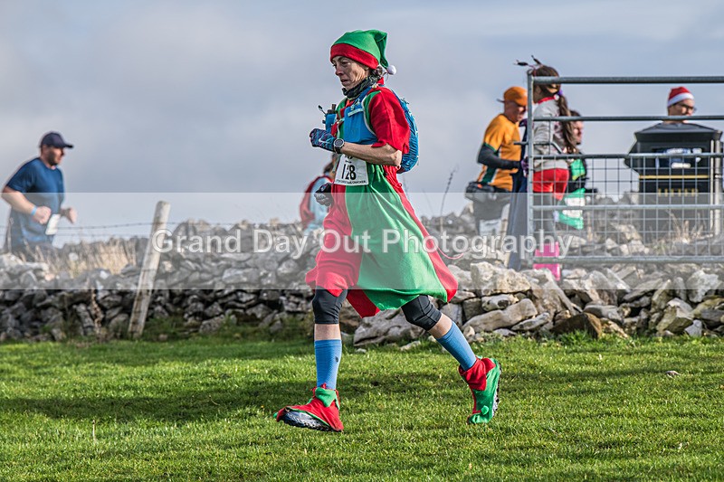 Litton-112 - Litton Christmas Cracker Fell Race (Limestone Series) Sunday 14th December 2025