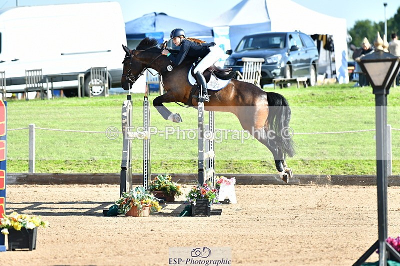 230720A-090446-01564 - Cls 1, 2 Star Small 1.30m