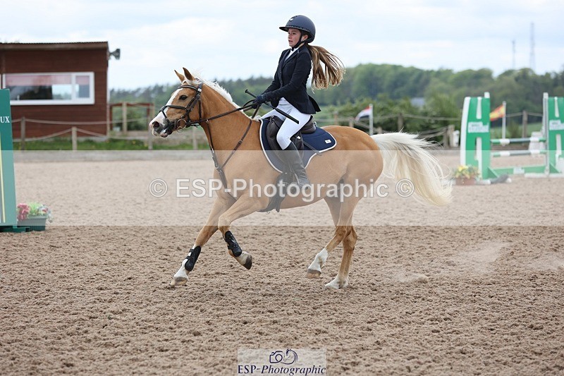 250505-110302-04589 - Cls 3 Pony Discovery and 90cm Open