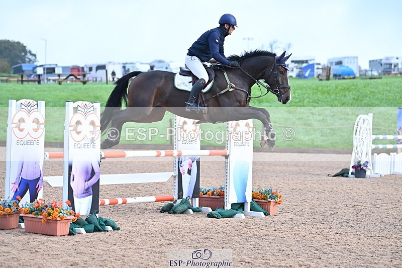 231013A-100208-01091 - Cls 7 Discovery & 1m Open