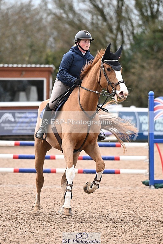 251205-102401-00214 - Cls 2 Snr British Novice and 90cm