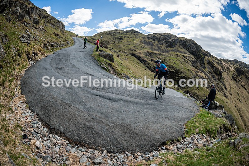 113233 - Hardknott Hairpin 11.00 - 12.00