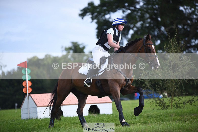 240804-175946-19609 - 755-Amber_Williams-THE_EMERALD_LILY