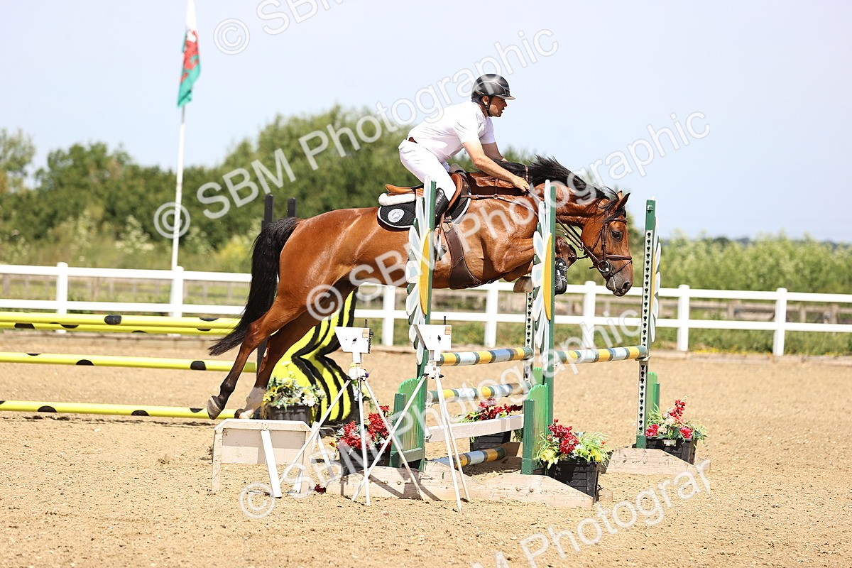 SBM_003825 - Class 9 British Novice/90cm